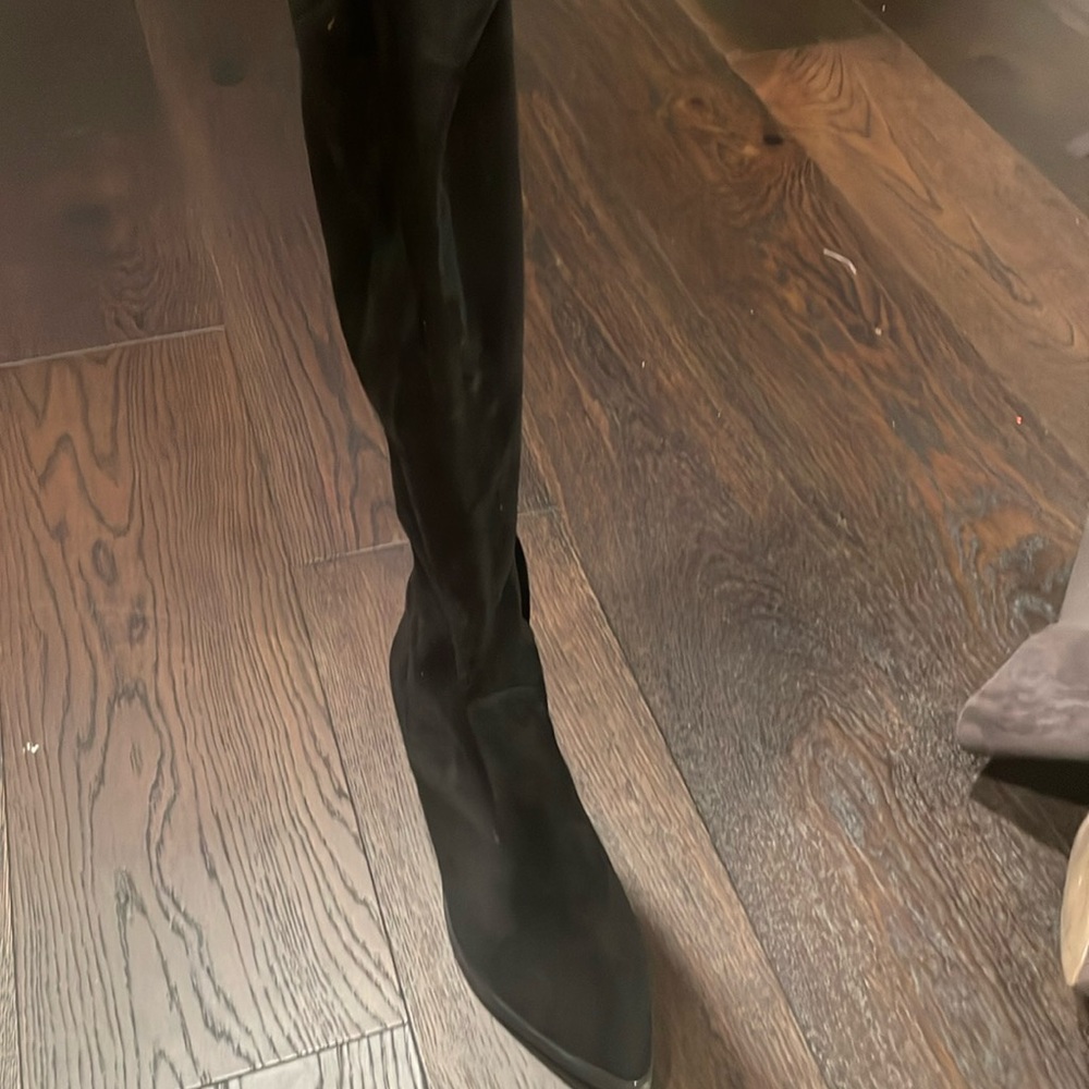 Black suede boots brand new